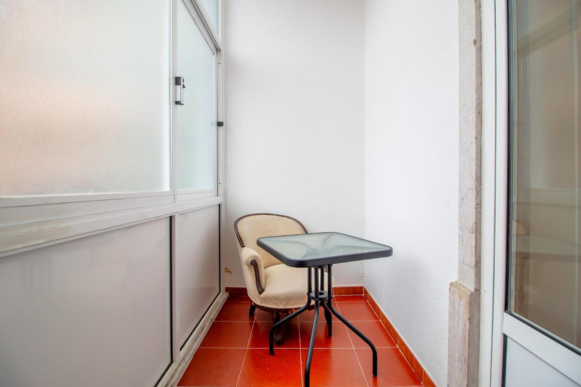 Arroios - Second Floor Hotel Lisbon Exterior photo