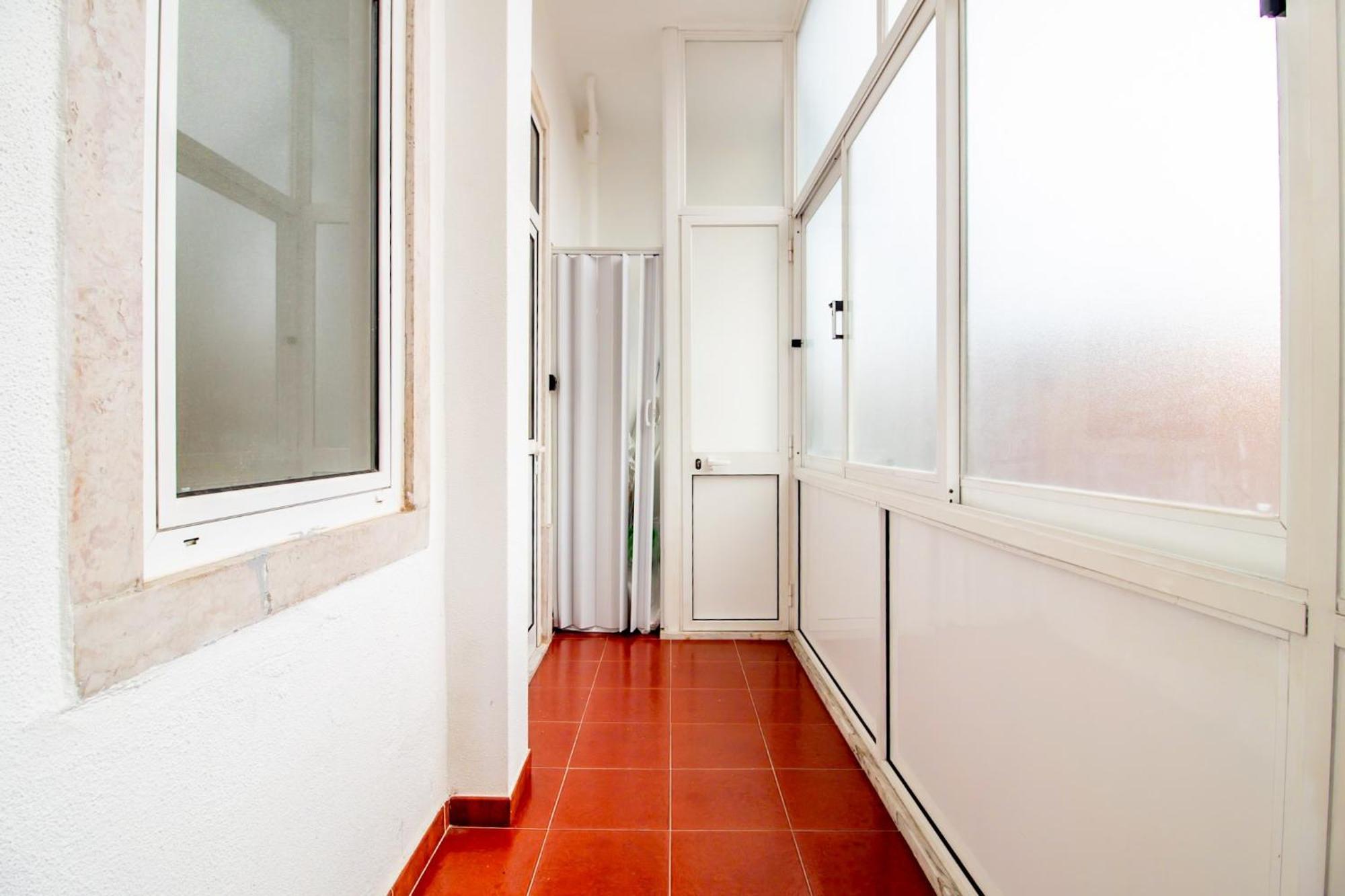 Arroios - Second Floor Hotel Lisbon Exterior photo